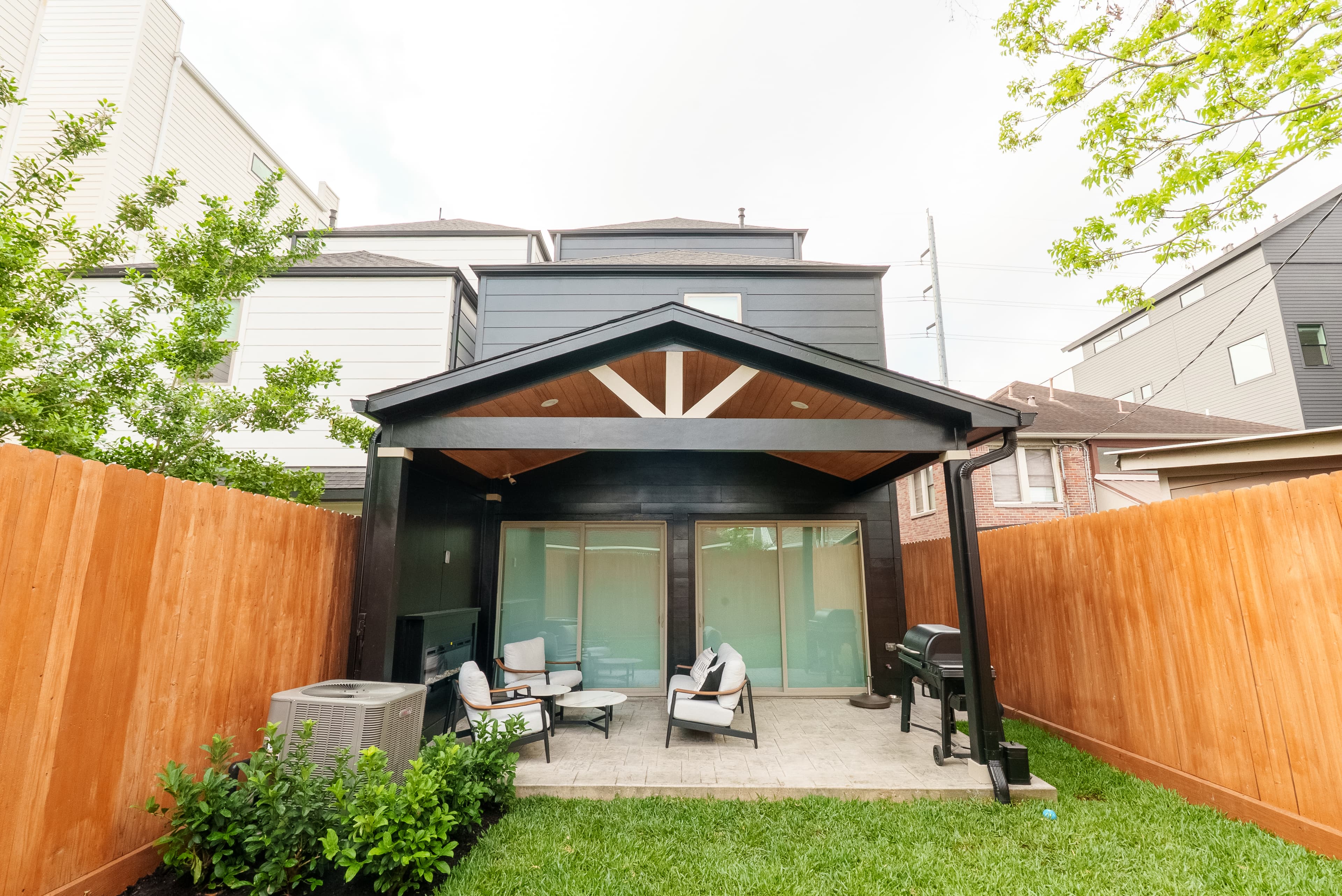 Montrose Patio - view 2