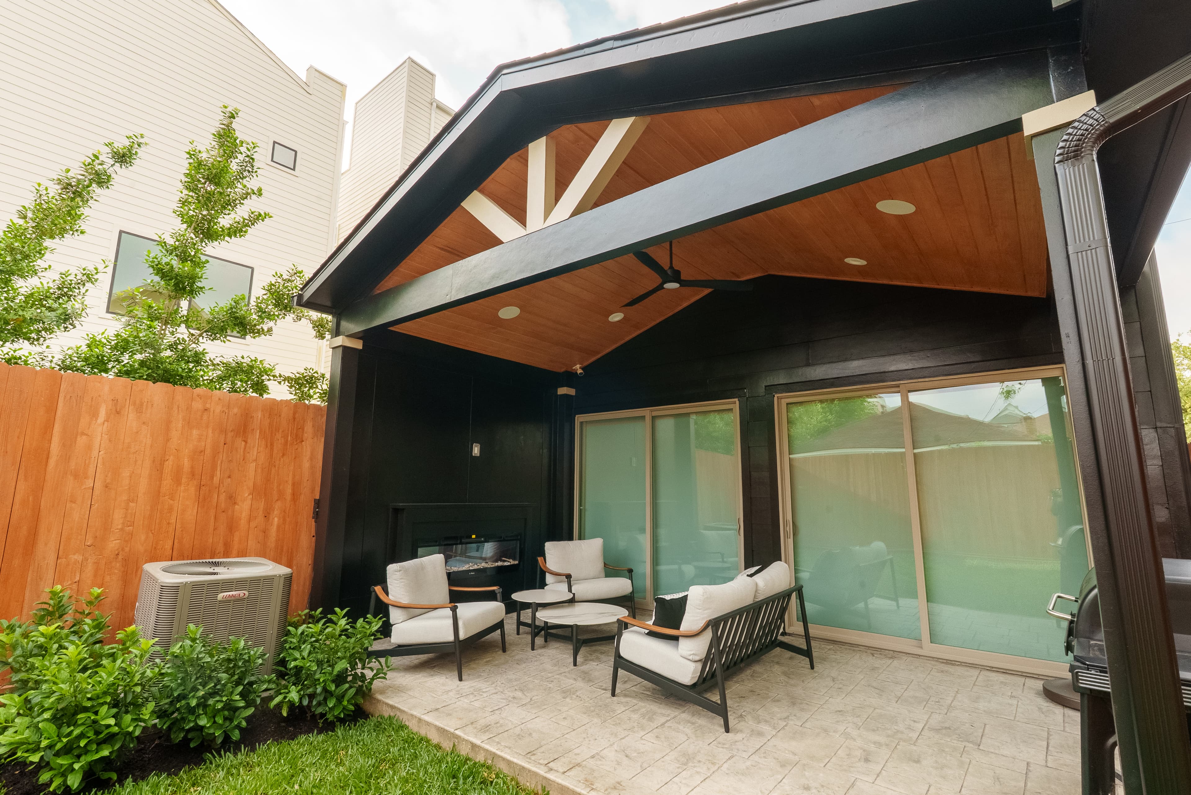 Montrose Patio - view 4