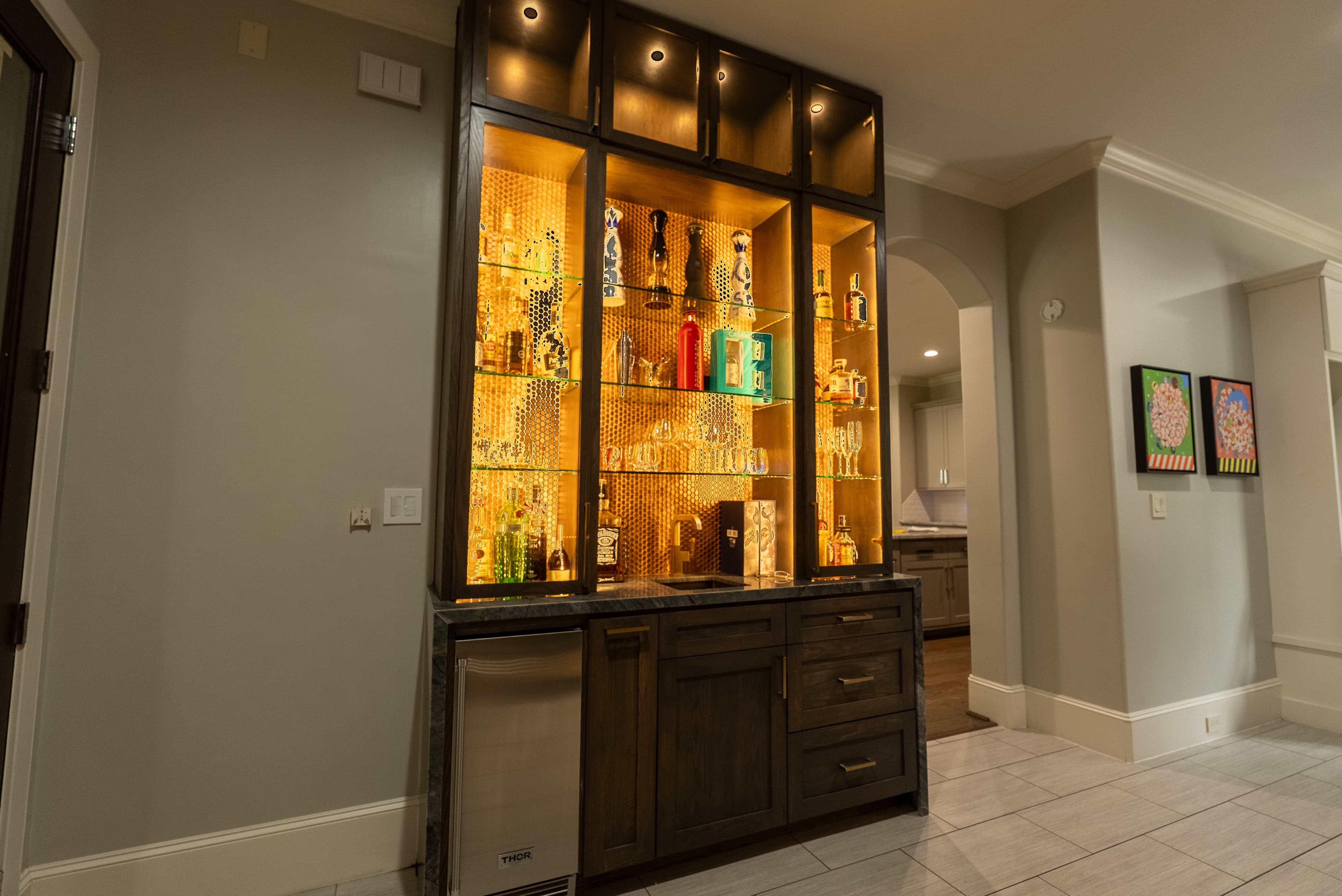 Spring Valley Wine Cellar & Bar - view 3